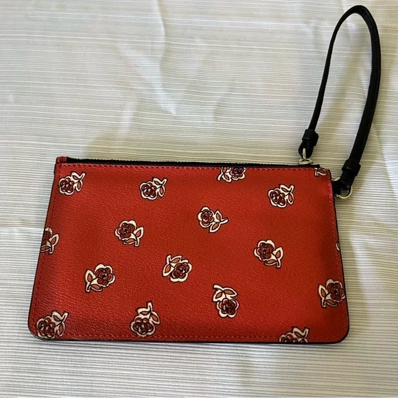 🍍 Coach Sienna Rose Print Wristlet - Picture 2 of 2